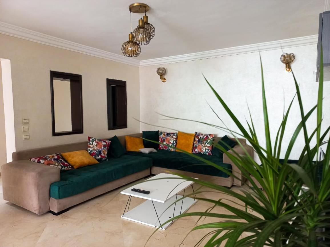 Superbe Appartement A Proximite De La Corniche Casablanca Exterior foto