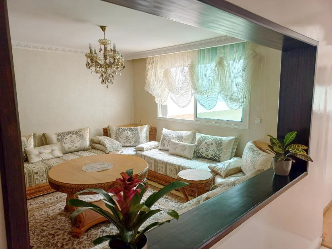 Superbe Appartement A Proximite De La Corniche Casablanca Exterior foto